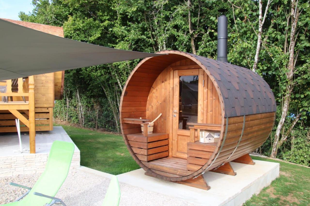 L'Insolite Jurassienne Dompierre-sur-Mont Extérieur photo